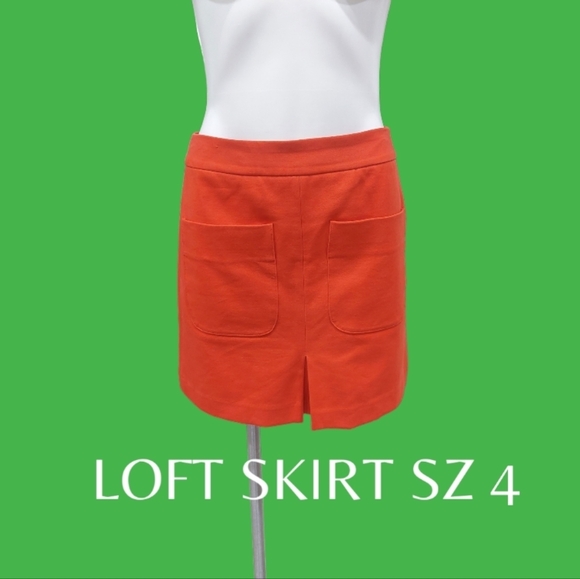 LOFT Dresses & Skirts - Ann Taylor LOFT Retro Short Skirt Women's Casual Front Pockets Sz 4